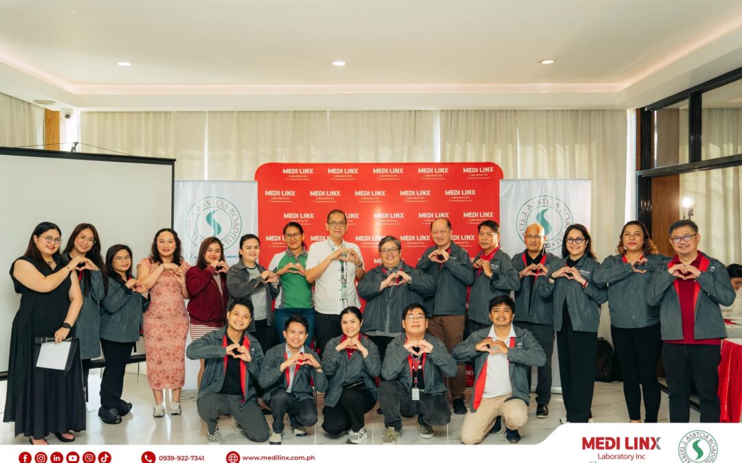 Key Moments in the Key Turnover Ceremony: Medi Linx Laboratory in Partnership with Manuel J. Santos Hospital